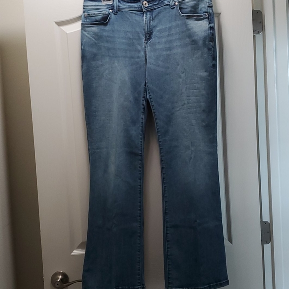 inc curvy bootcut jeans
